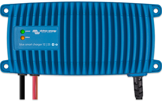 Victron Energy Blue Smart IP67 24/5 caricabatterie 230V 24V 5A impermeabile Bluetooth