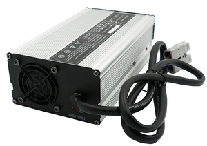 220-V-Ladegerät 124,8 V 6 A 900 W LITIO STORE DL-900N für Natrium-Ionen-Batterien