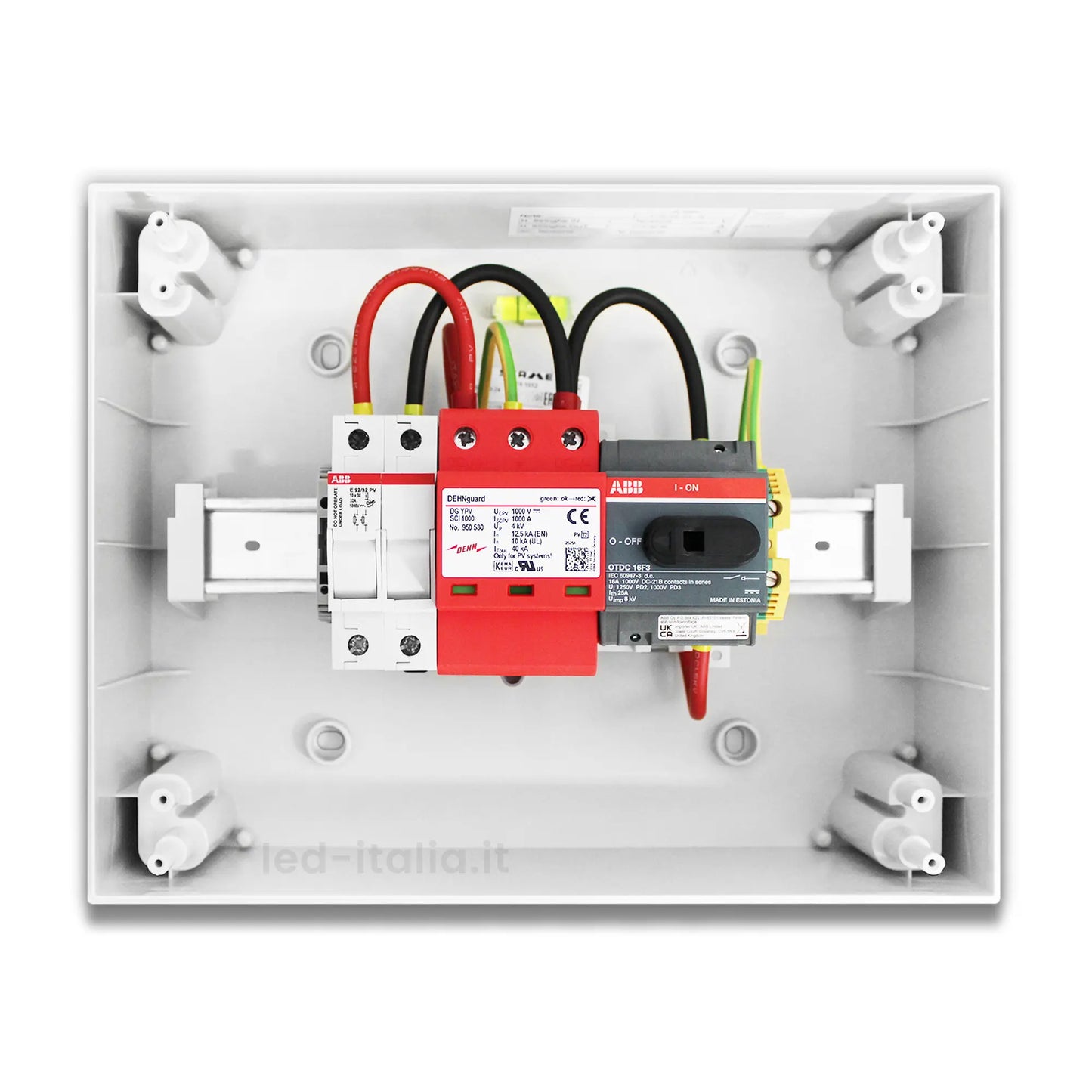 Quadro DC 1/1 MPPT 1000VDC 16A 8 moduli sezionatore portafusibili SPD IP65