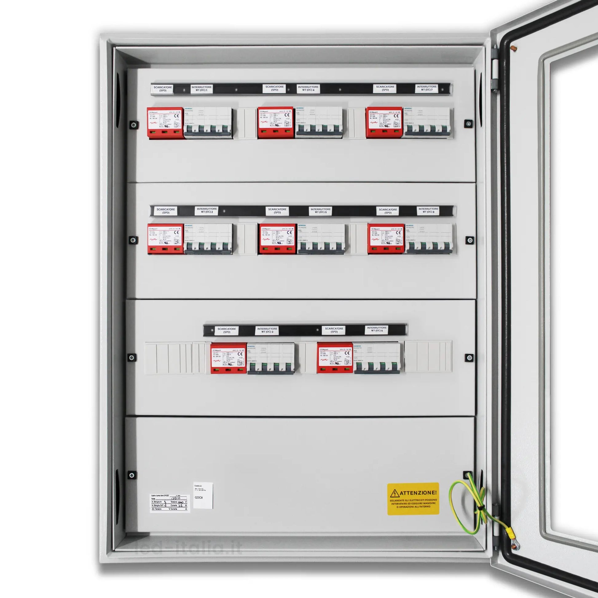 Quadro DC 8/8 IP66 - immagine indicativa; versione fornita con protezioni gPV 25A