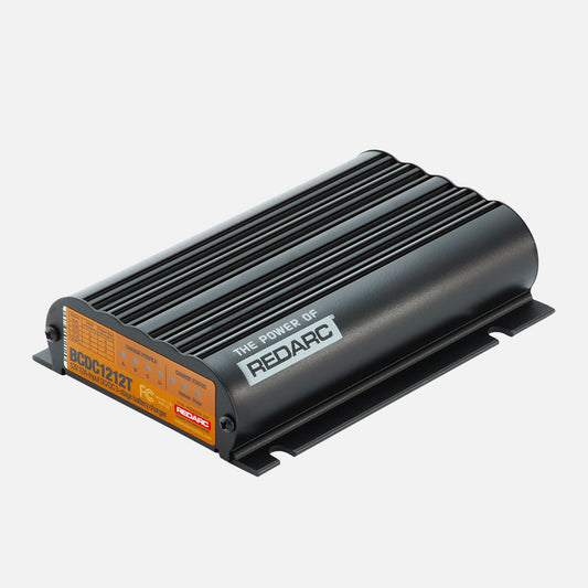 Redarc BCDC1212T caricabatterie DC-DC 12V 12A per rimorchio, ingresso a corrente limitata