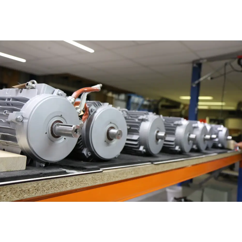WaterWorld WW 4-10-20kW Motore Elettrico Entrobordo - con display manopola switch relay e cavi